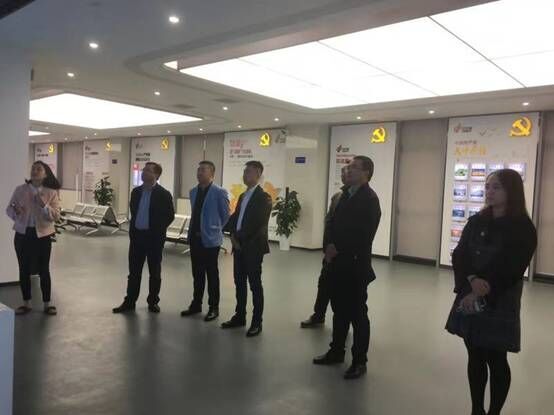 深圳市聚晟時(shí)代電子有限公司到自貢高投集團座談交流